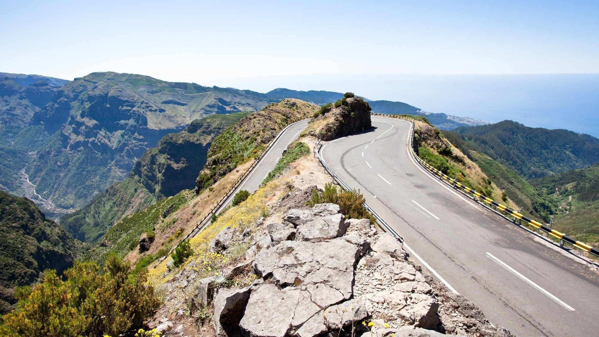 蜿蜒之路與時(shí)光之橋 精選公路與橋梁風(fēng)光壁紙，帶你穿越風(fēng)景